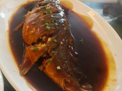 家焖深海大黄鱼-鸢飞潍坊菜馆(鸢飞大酒店)