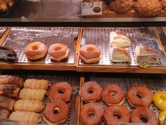 -巴黎贝甜(常德路店)