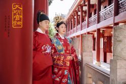 -金夫人婚纱摄影