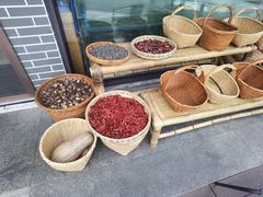 -品鲜村农家菜·阳澄湖大闸蟹(总店)