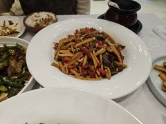 -鄱阳湖·江西小炒·瓦罐煨汤(五道口店)