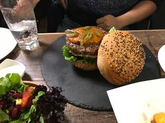 -HIGH FIVE哈福手工汉堡(桂林路店)