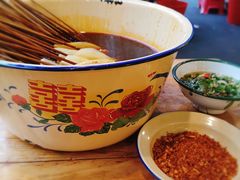 辣卤串串-拈签一笑黄牛肉辣卤串串