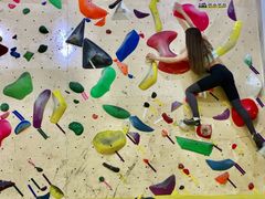 -问山MountQuest攀岩馆