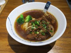 老卤肥肠面-囿面传统制面馆(中央路店)