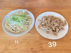 -十二忠手拉面(中华路店)