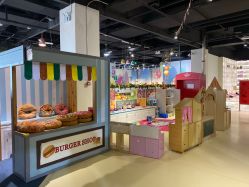 -塔塔王国·主题儿童游乐园(奥城商业广场店)