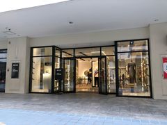 -宁波杉井奥特莱斯广场