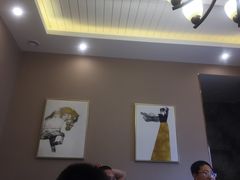 -三泉海中鲜海鲜加工零售广场(幸福时代店)