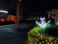 -三亚湾海居铂尔曼度假酒店