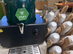 -百春原湖南牛肉粉(百联世纪店)