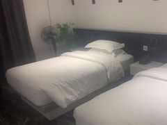 -成都ins星空塔酒店(春熙路天府广场店)