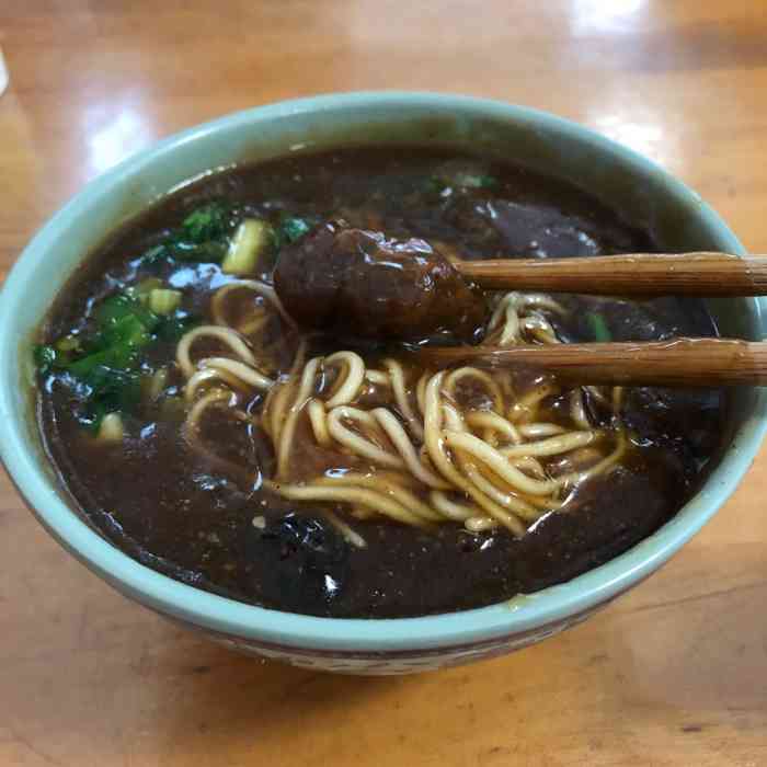 银鲜牛肉面(东街小巷店)-"超好吃超好吃超好吃阿! 到阆中玩.