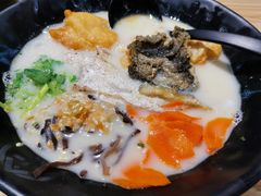 -渔米丰·广府鱼汤米线(光明广场店)
