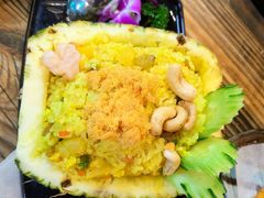 泰式凤梨菠萝炒饭-Hi YOU你的饭局泰餐厅(雍和宫店)
