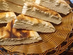 -蓝田九大碗民俗食府(蓝田店)