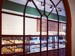 面包甜点陈列柜-丹香(青岛南京路店)