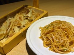 奶香手撕饼-关东小磨东北菜(上海长风大悦城店)