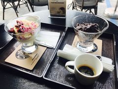 -星巴克(杭州银泰城西一店)