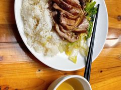 -乌文新澄海卤鹅店