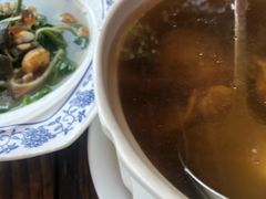 -鲤鱼塘农家山庄