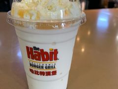奶昔-The Habit Burger Grill 哈比特汉堡(复兴soho店)