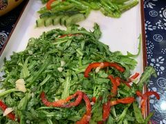 -王村姑老土炕莜面村(桥东店)