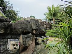 -海口观澜湖火山温泉谷