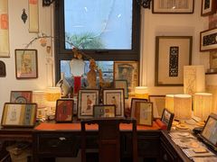 -邊城書店