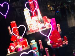 -The Diamond Jubilee Tea Salon at Fortnum & Mason