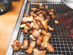 五花肉-肉甲韩国木炭烤肉(新壹街1店)