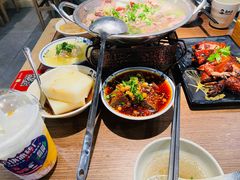-肖四女乐山跷脚牛肉(世博源店)