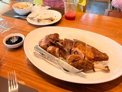 -Chom Cafe and Restaurant