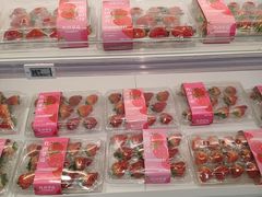-盒马鲜生(红莲店)