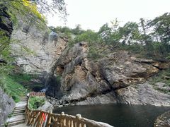 -燕子河大峡谷天坑仙境