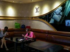 -佰迪乐KTV·大屏K歌(公园店)