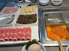 -海底捞火锅(杭州滨江九宜城店)