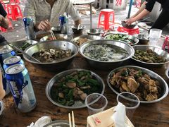 自己做的柴火饭-老虎沟生态农场