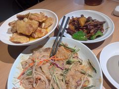 -关东小磨东北菜(上海长风大悦城店)
