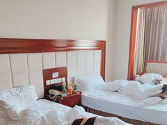 -兴芮温泉度假区