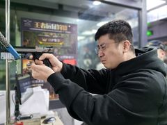 -都市枪神实弹射击俱乐部