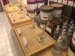 -鹿岛生活(熙地港店)