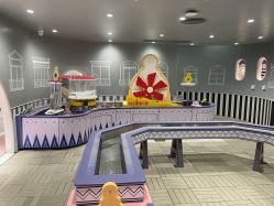 -奈尔宝家庭中心·亲子餐厅(鄞州万达店)