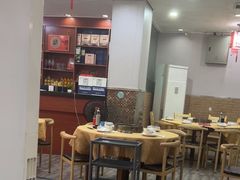 -濠轩阁特色生蚝火锅(水湾路店)