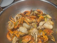 -七欣天香辣蟹火锅(上海银亿滨江店)