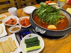-喇喇排骨火锅·传统韩式脊骨汤(望京西园总店)