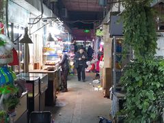 -万商花鸟市场