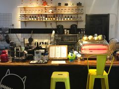 -怪兽咖啡 Monster Cafe