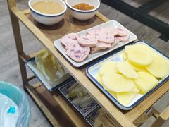 -灶知轩湘西石锅鱼(万佳广场店)