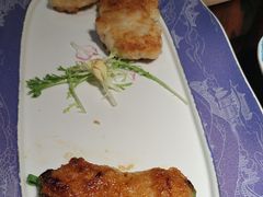 -粤·向群饭店(麓景路店)